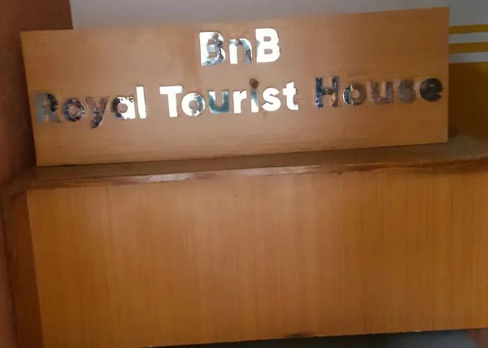 Couette-café Royal Tourist House Near Tourist Bus Station In Thamel Katmandou