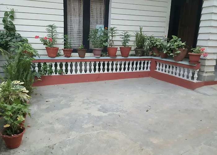 Royal Tourist House Near Tourist Bus Station In Thamel 3*