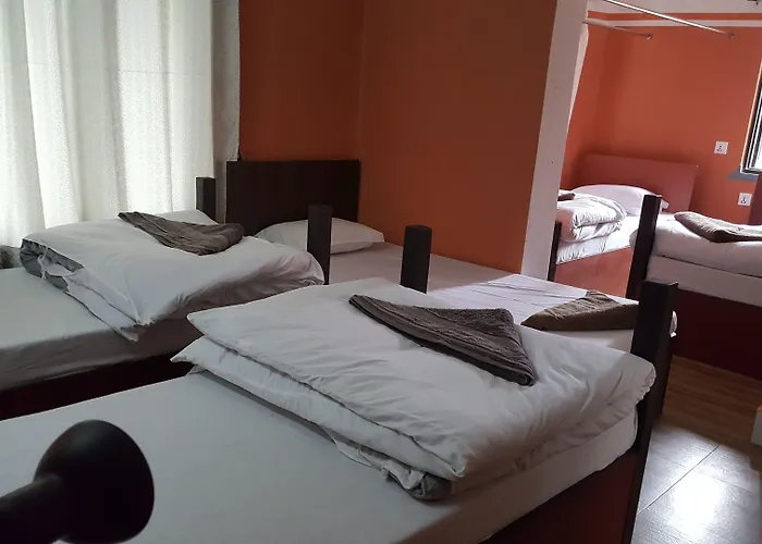 Couette-café Royal Tourist House Near Tourist Bus Station In Thamel 3*