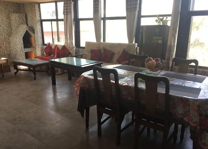 Royal Tourist House Near Tourist Bus Station In Thamel 3*