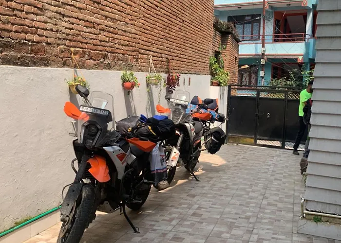 Royal Tourist House Near Tourist Bus Station In Thamel 3*